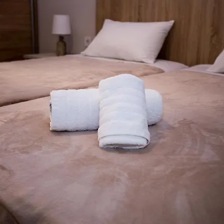 Dionisos Apts By Estia 3* Gouvia