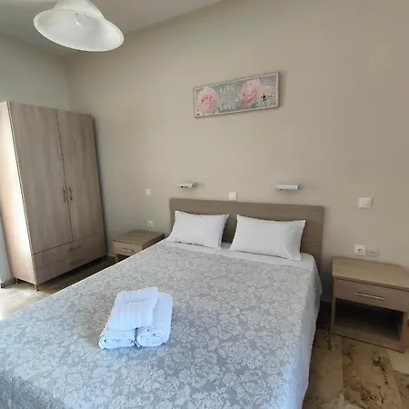 Dionisos Apts By Estia 3* Gouviá